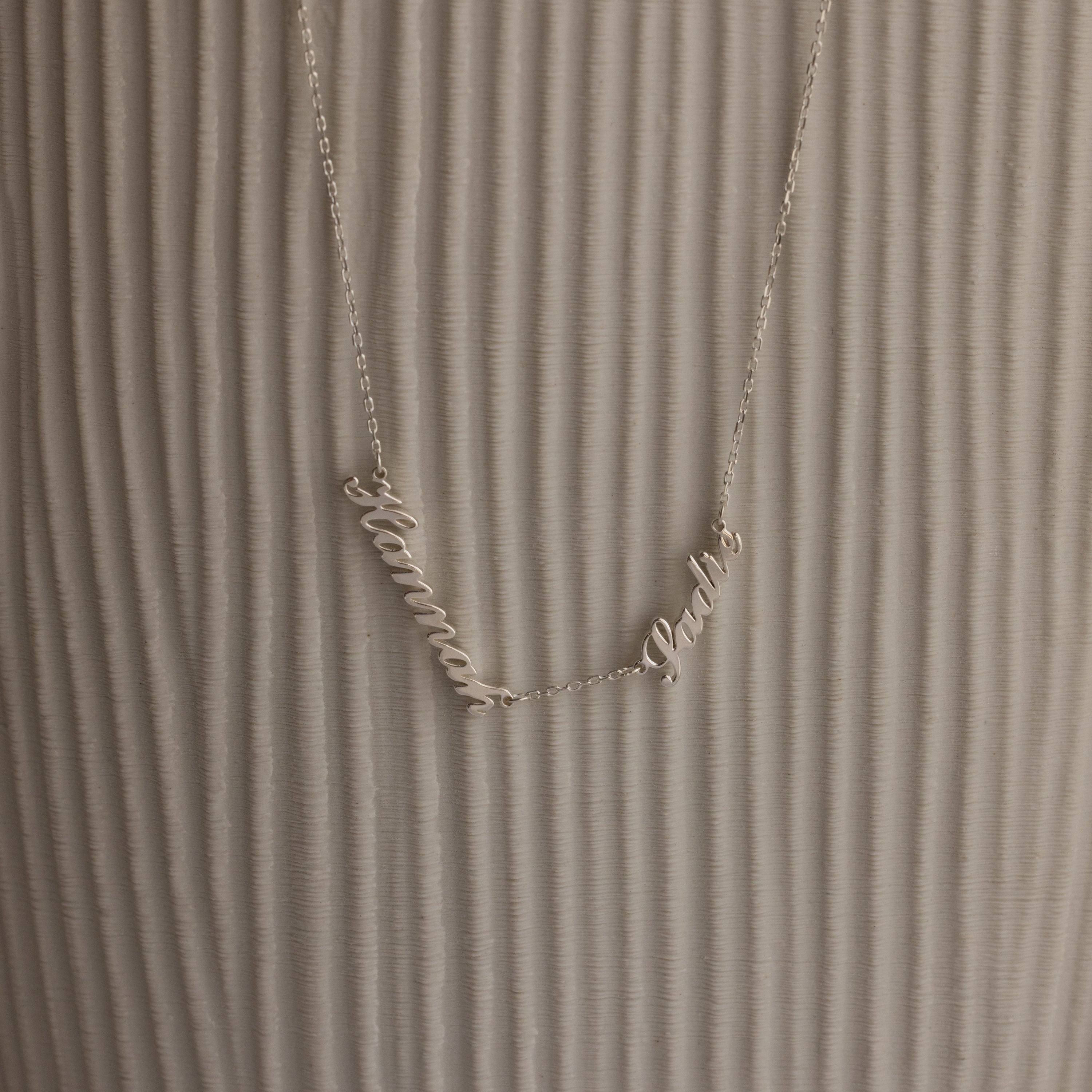 Carrie Multiple Name Necklace