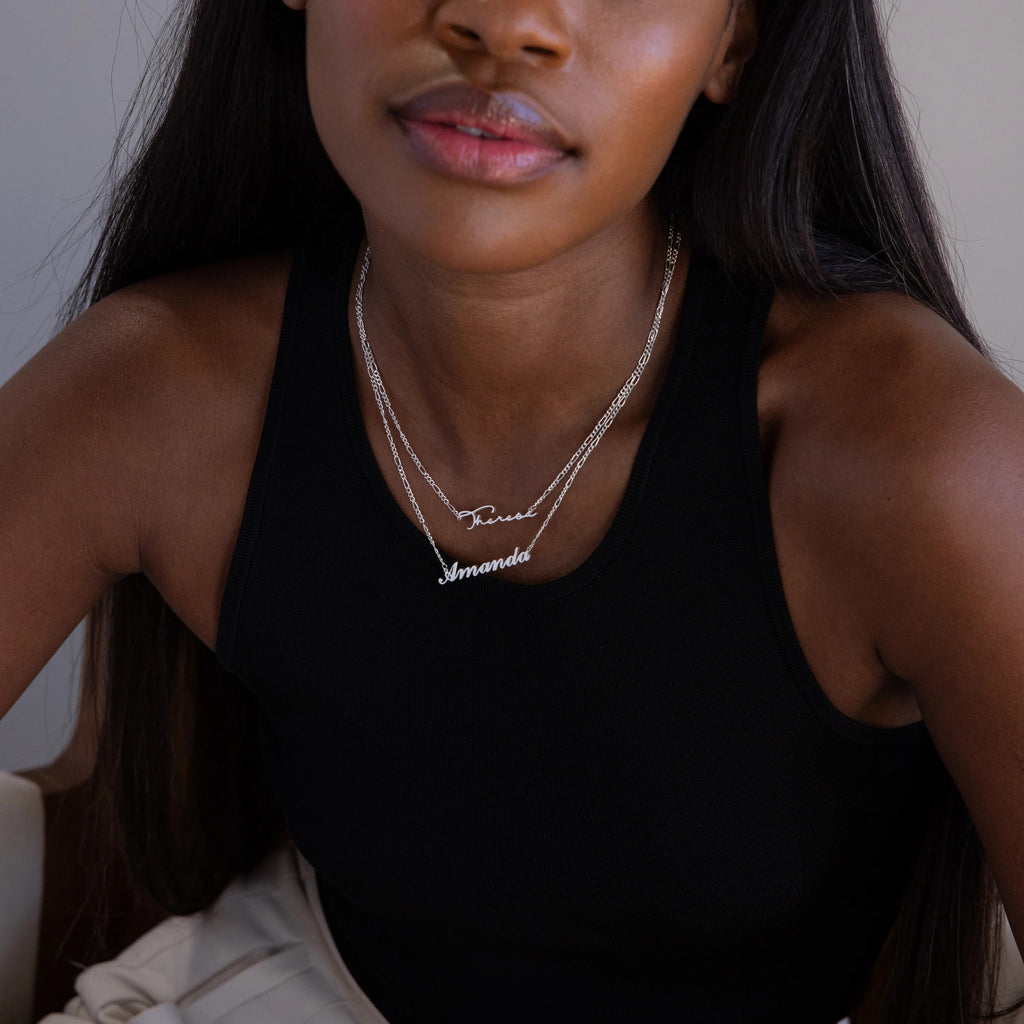 Carrie Name Necklace