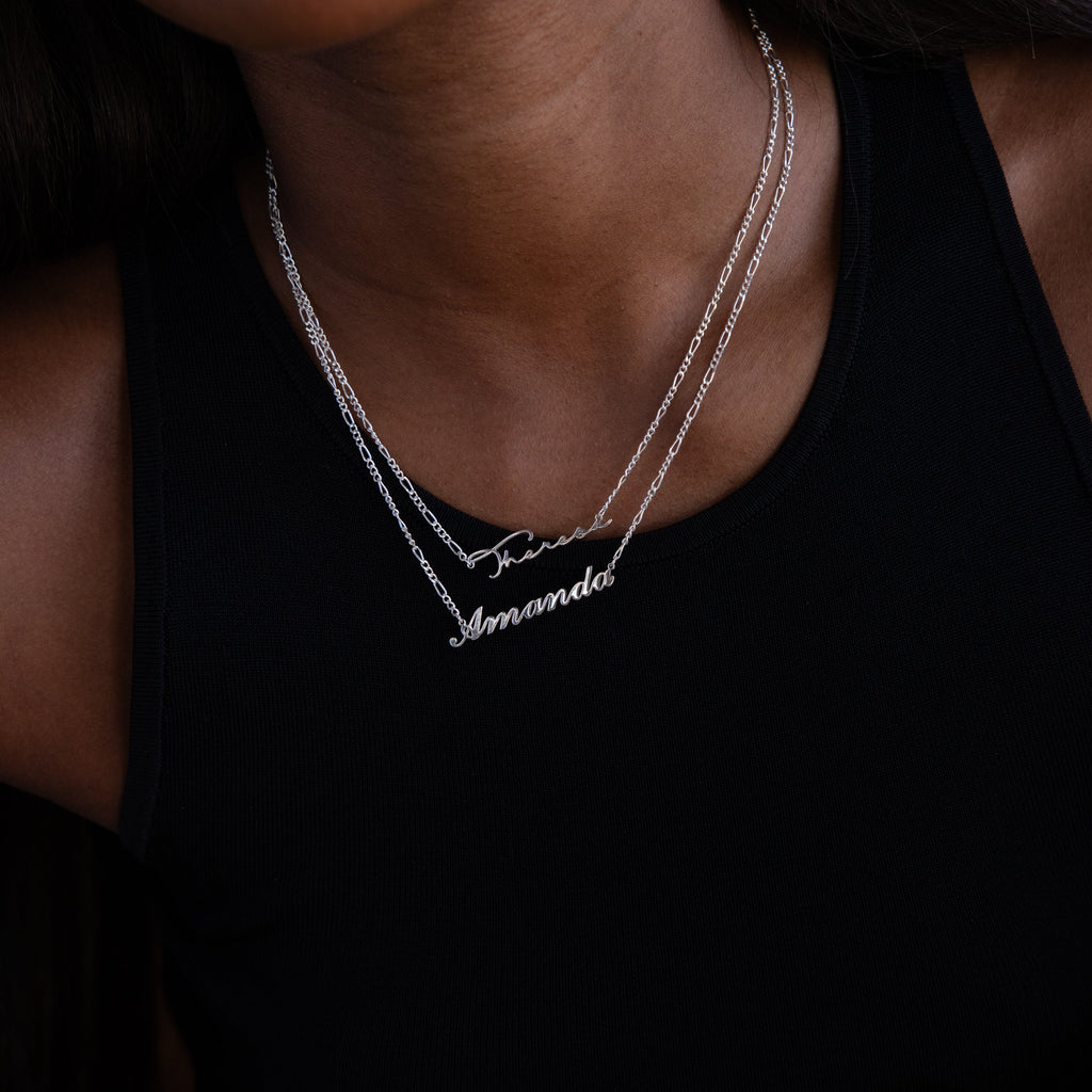 Carrie Name Necklace