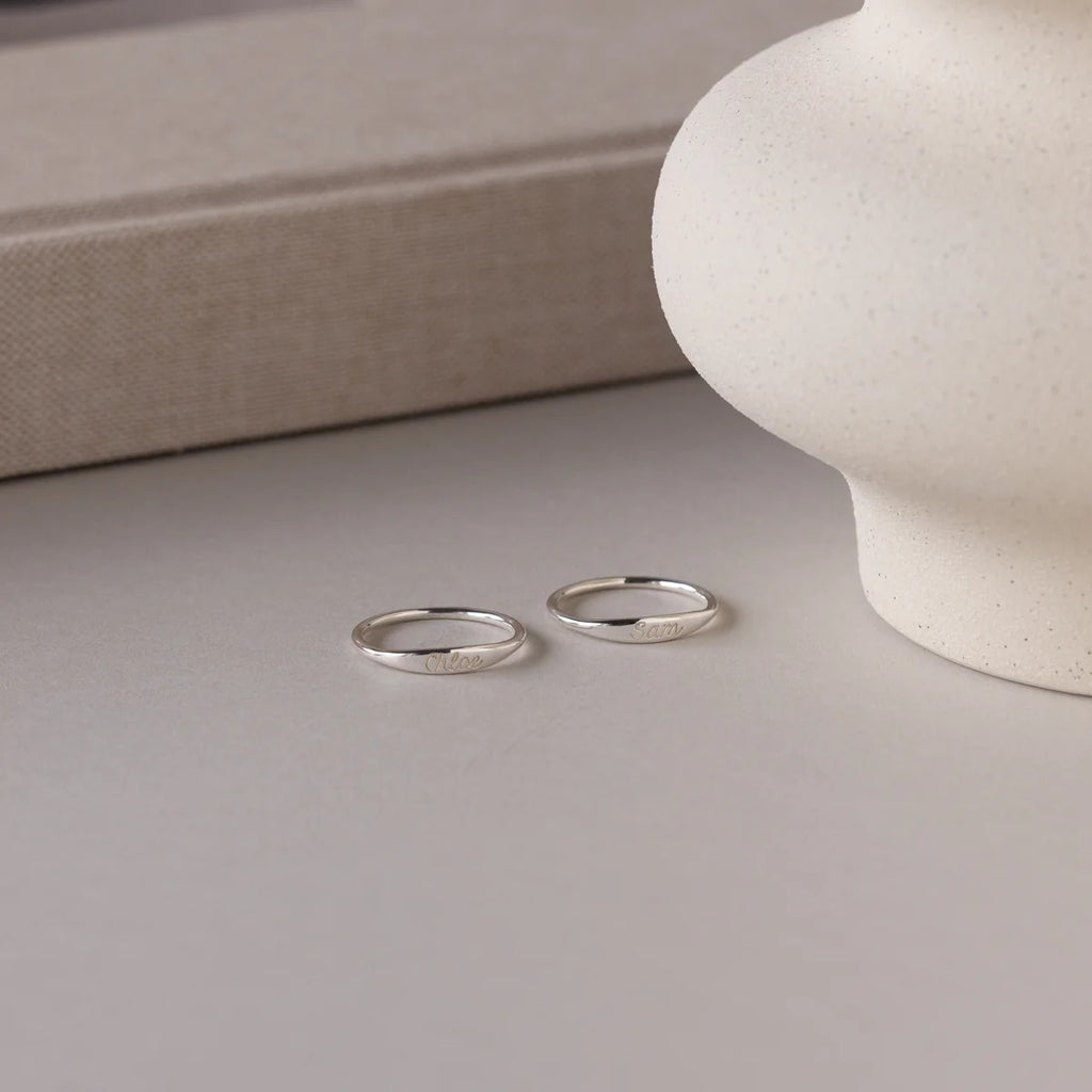 Ann Skinny Name Ring