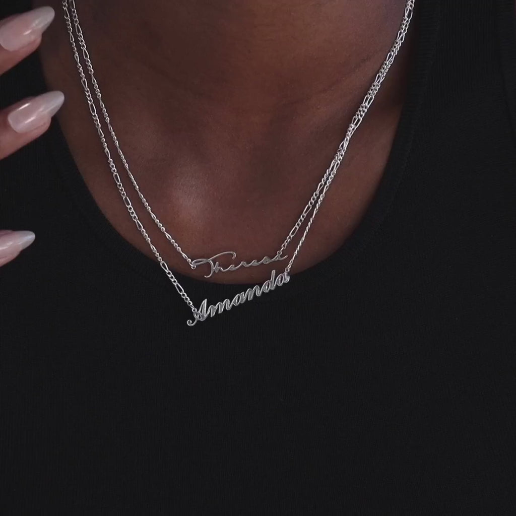 Carrie Name Necklace